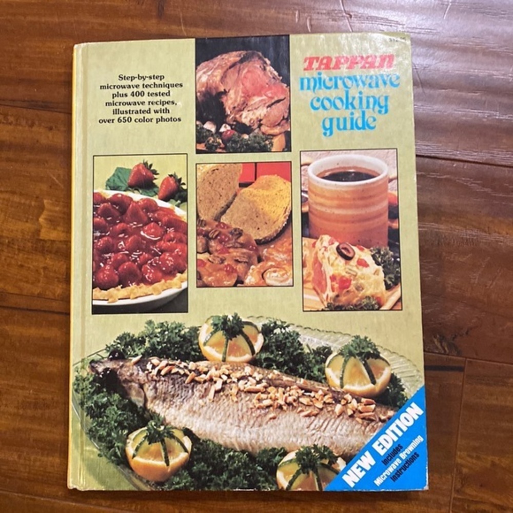 Vintage Tappan‎ Microwave Cooking Guide cookbook